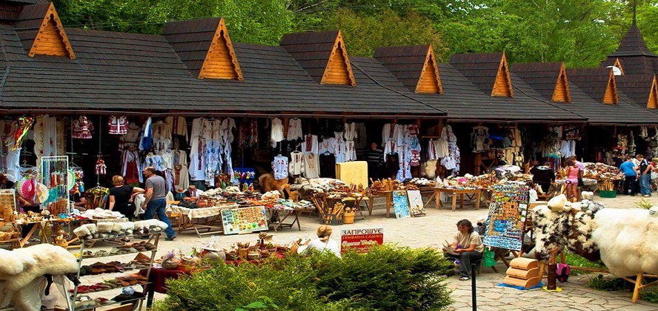 Яремче Сувенірний ринок